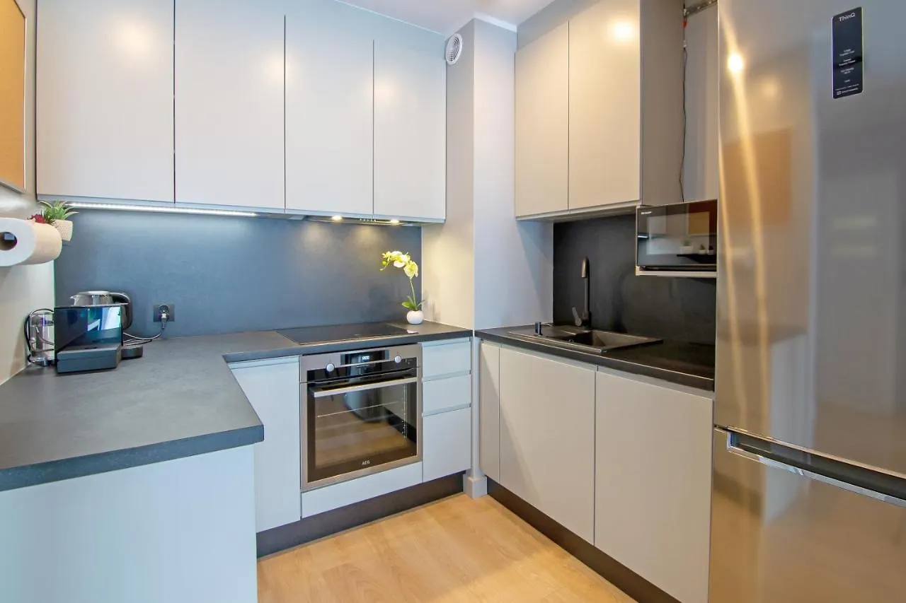 Maya'S Flats & Resorts 50 - Aura 40 Gdansk 0*,